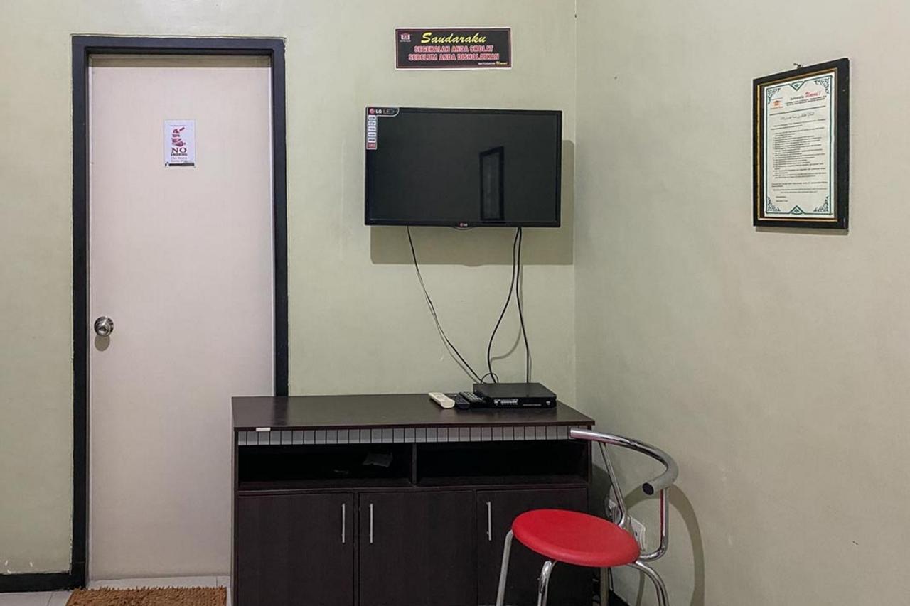 Hotel Baitussafar Ummi 1 Syariah Malang Exterior foto